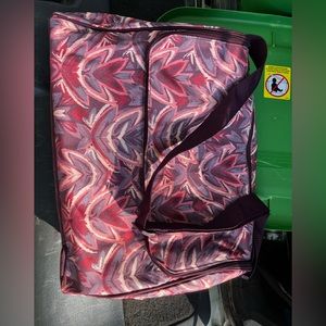 Thirty one get creative large carrier